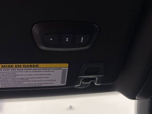 Used 2024 Jeep Grand Cherokee Limited AWD/4WD image 14