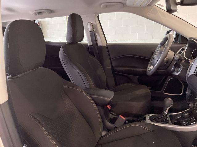 Used 2019 Jeep Compass Sport AWD/4WD image 17