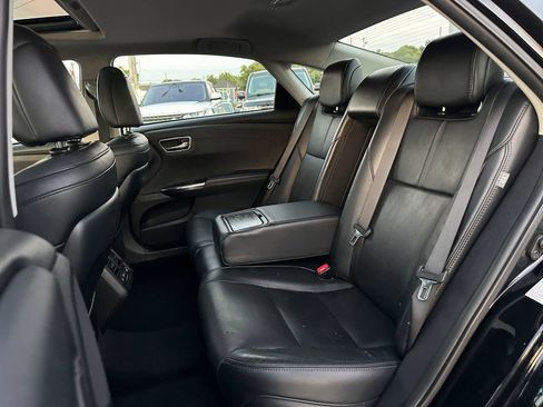Used 2016 Toyota Avalon Limited FWD image 22