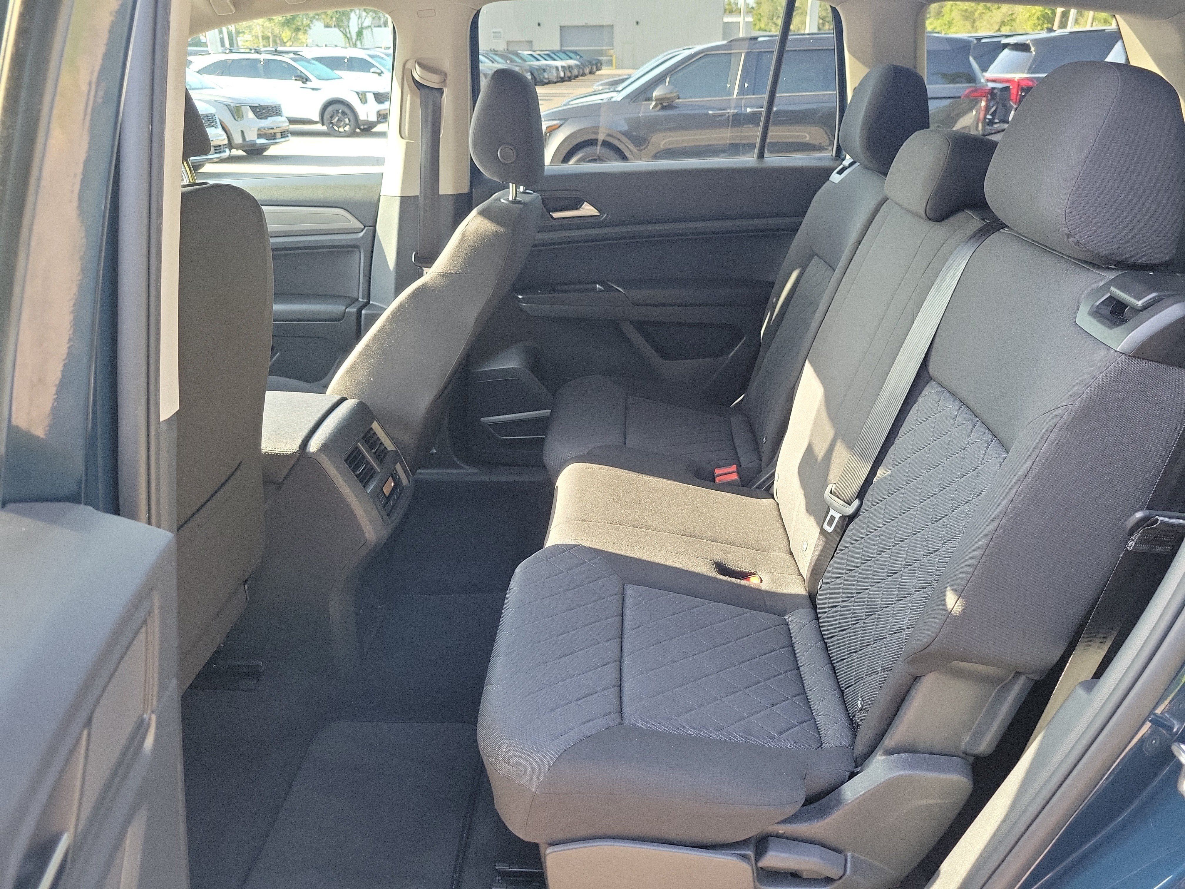 Used 2020 Volkswagen Atlas S FWD image 15