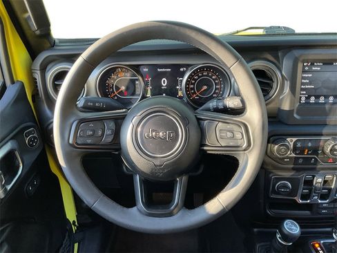 Used 2023 Jeep Wrangler Unlimited Sport image 17