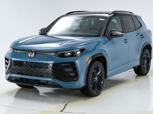 New 2026 Volkswagen Tiguan SE R-Line image 40