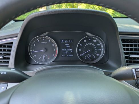 Used 2018 Hyundai Elantra Value Edition FWD image 17