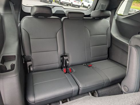 New 2026 Chevrolet Traverse LT w/ Enhanced Driving Package image 10