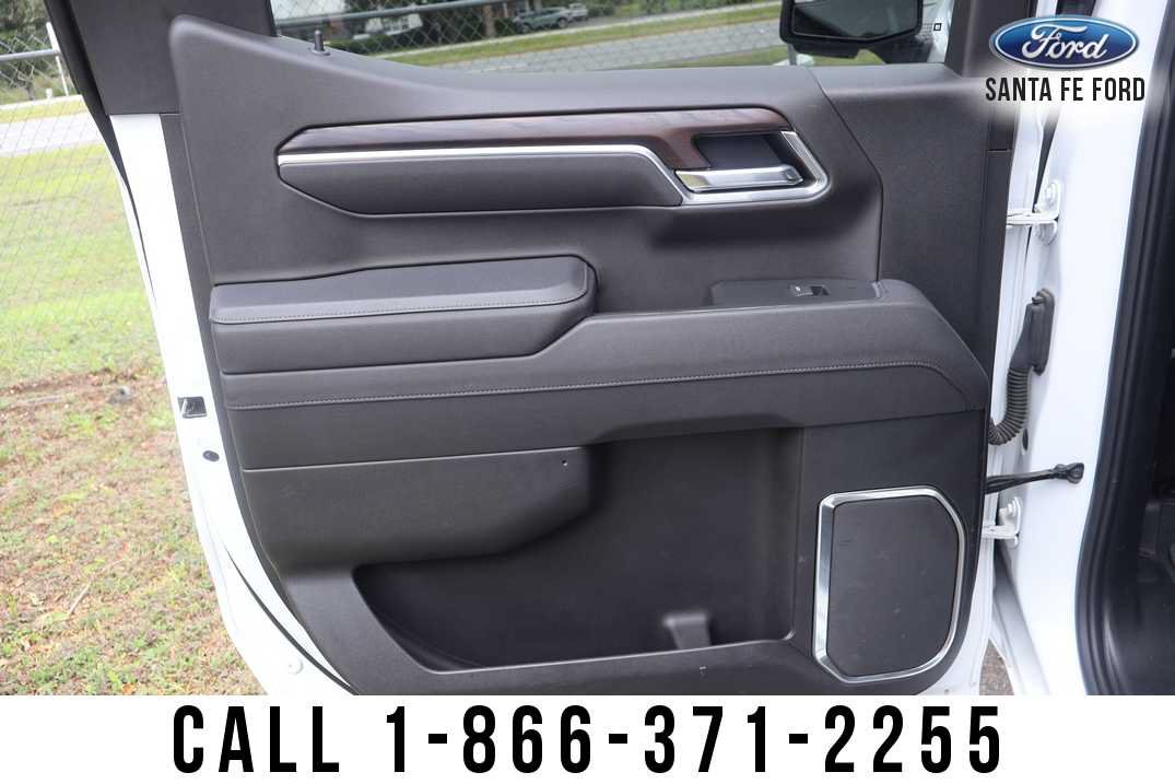 Used 2025 GMC Sierra 1500 SLT AWD/4WD image 20