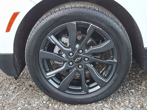 Used 2022 Chevrolet Equinox RS image 33