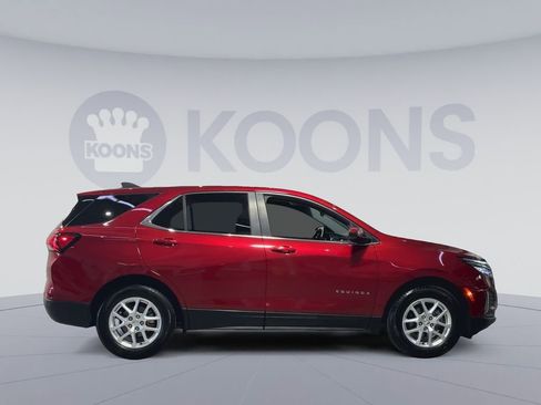 Used 2024 Chevrolet Equinox LT FWD image 12