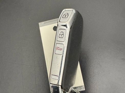 Used 2021 Kia Seltos SX image 42