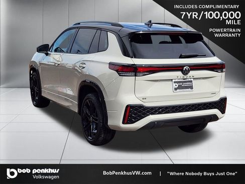 New 2026 Volkswagen Tiguan SE R-Line image 26