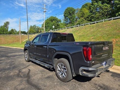 Used 2025 GMC Sierra 1500 SLT w/ SLT Convenience Package AWD/4WD image 5