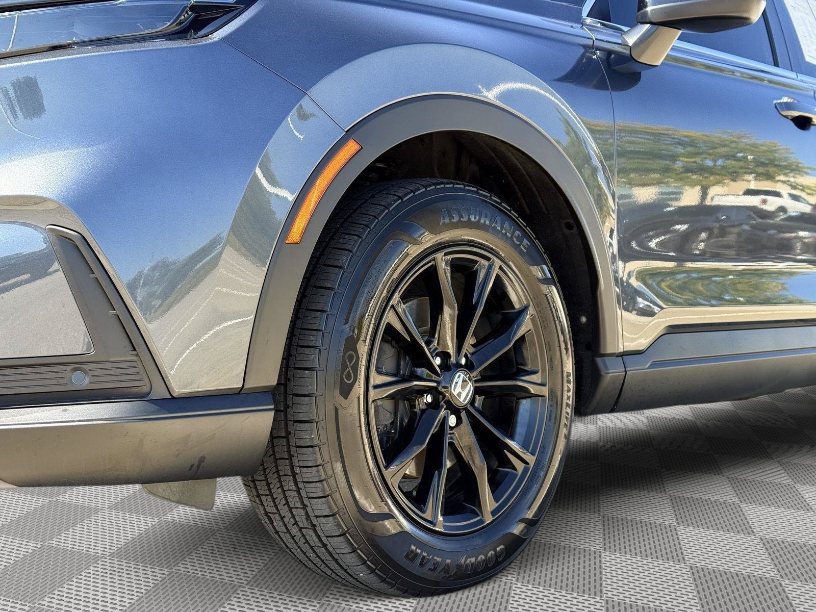 Certified 2024 Honda CR-V Sport-L image 8