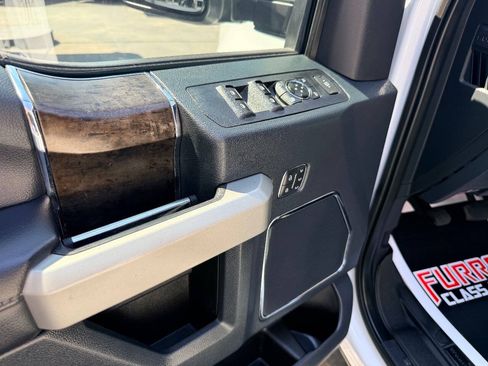 Used 2022 Ford F250 Lariat w/ Lariat Ultimate Package AWD/4WD image 20