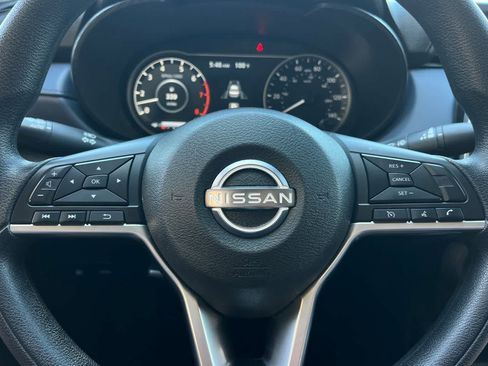 Used 2023 Nissan Versa SV FWD image 24