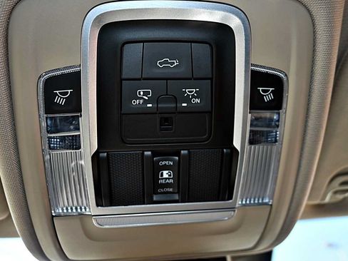 Used 2021 RAM 1500 Laramie RWD image 29