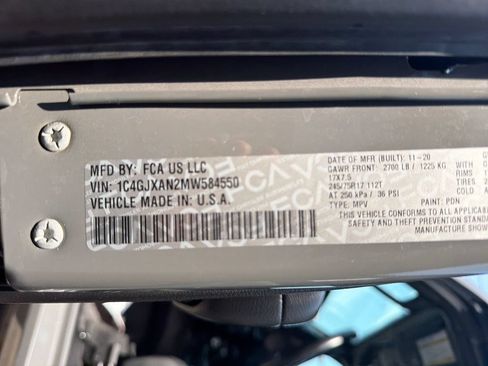 Used 2021 Jeep Wrangler Sport AWD/4WD image 26