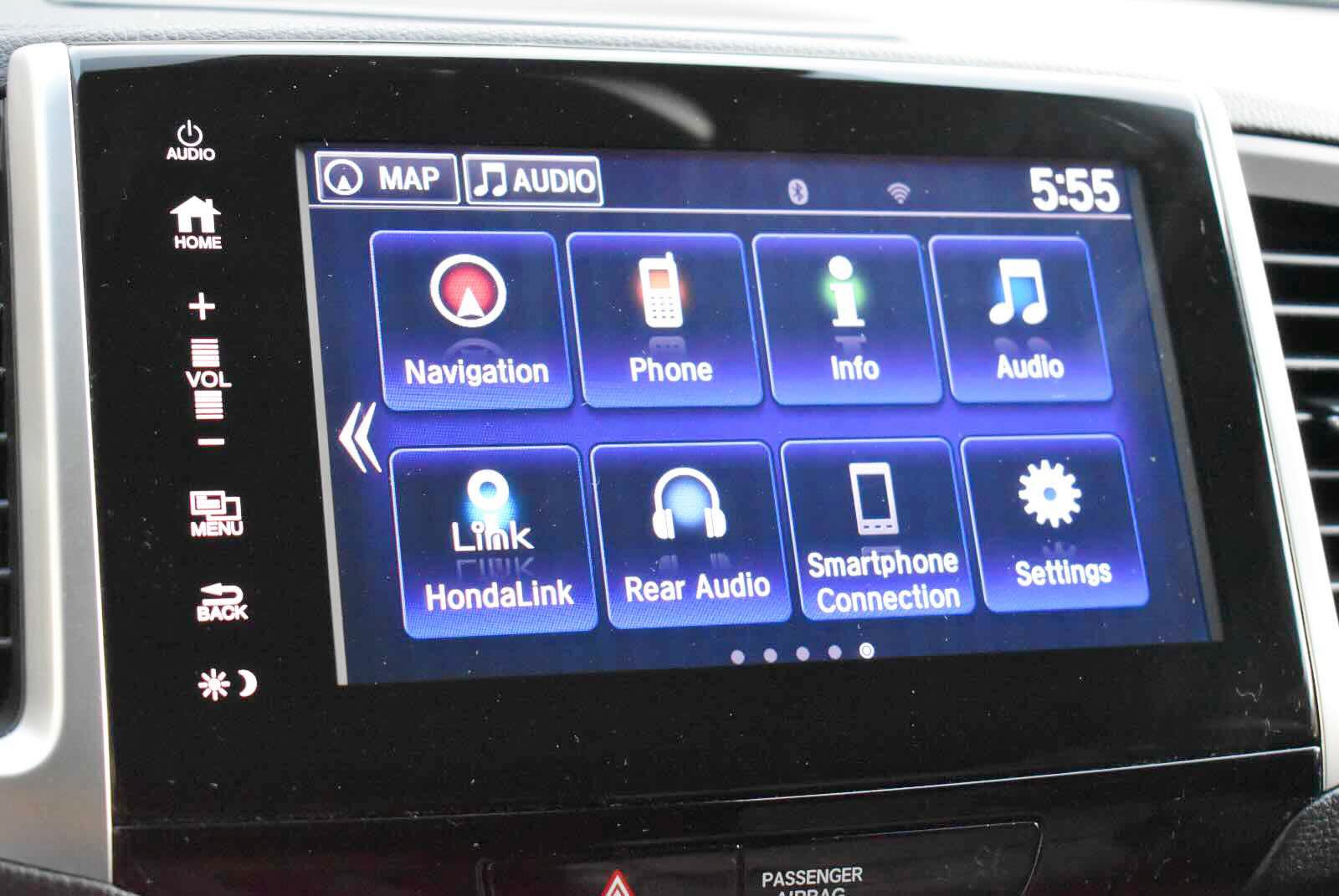 Used 2017 Honda Pilot Elite image 14