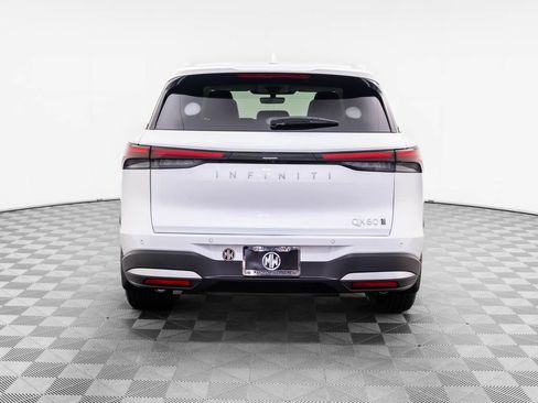 New 2026 INFINITI QX60 Luxe w/ Cargo Package image 4