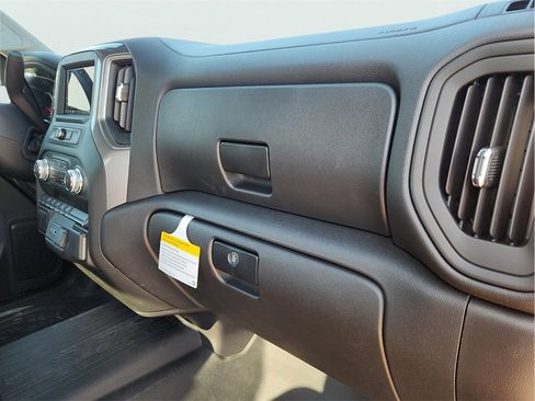 New 2026 GMC Sierra 1500 Pro w/ Pro Value Package image 19