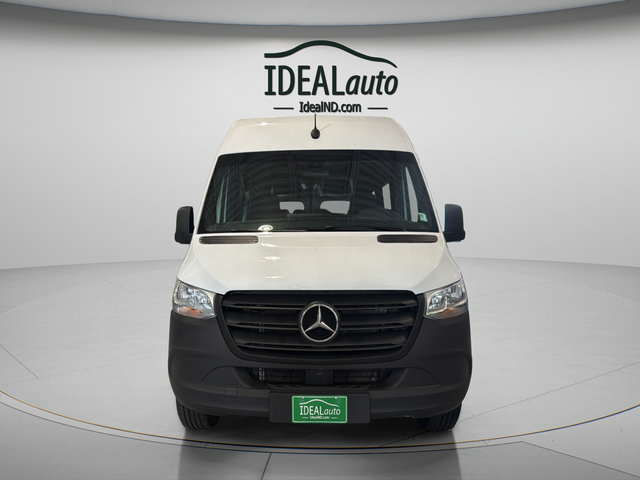Used 2024 Mercedes-Benz Sprinter 2500 image 16
