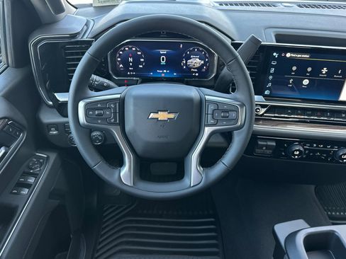 New 2026 Chevrolet Silverado 1500 LT image 14