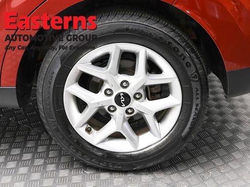 Used 2023 Kia Soul LX w/ Option Group 015 image 8