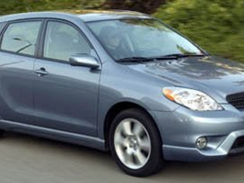 Used 2006 Toyota Matrix AWD image 1