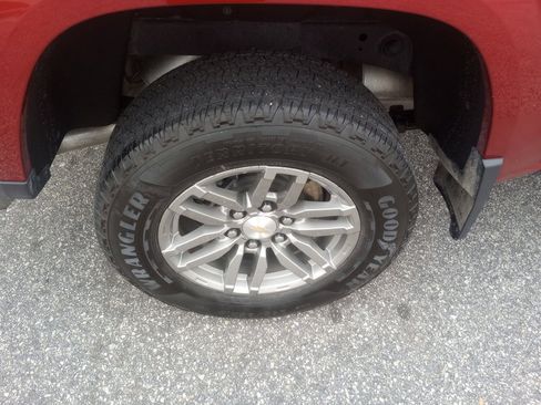 Used 2023 Chevrolet Colorado LT w/ LT Convenience Package image 27