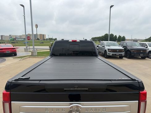 Used 2021 Ford F350 King Ranch w/ King Ranch Ultimate Package AWD/4WD image 5