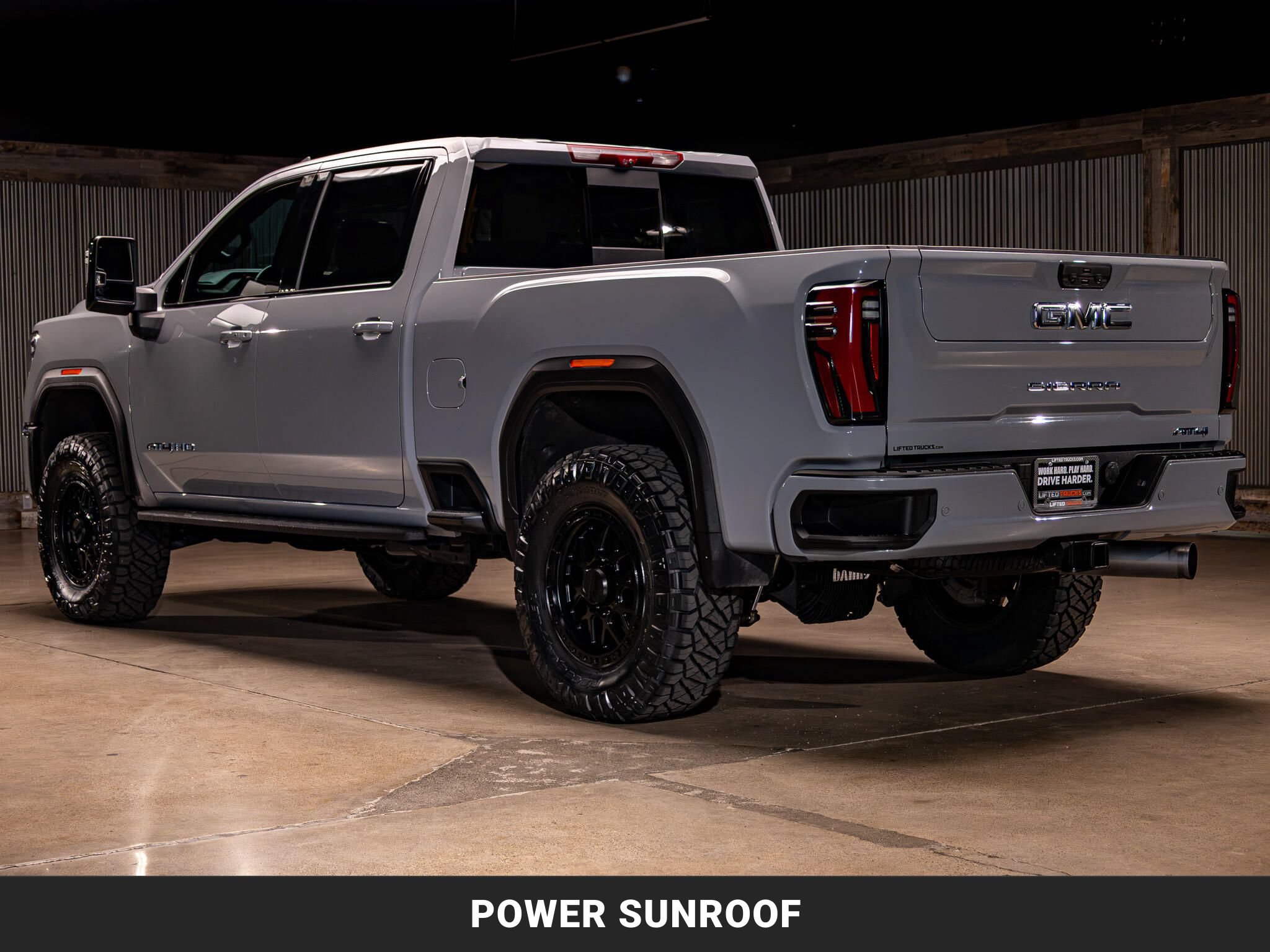 Used 2025 GMC Sierra 2500 AT4 w/ AT4 Premium Plus Package AWD/4WD image 7