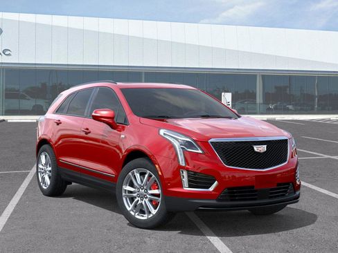 New 2026 Cadillac XT5 Sportv w/ LPO, Floor Liner Package image 8