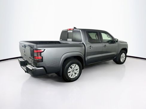 Used 2024 Nissan Frontier SV w/ SV Convenience Package RWD image 9