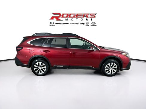 Used 2022 Subaru Outback Premium AWD/4WD image 9