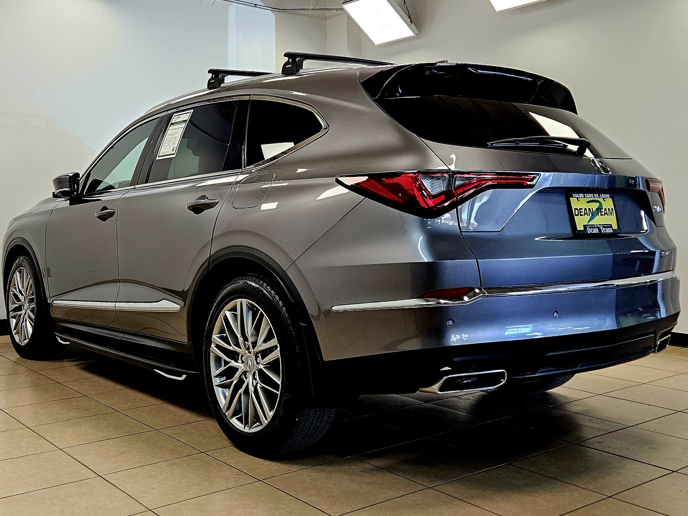 Used 2024 Acura MDX w/ Advance Package AWD/4WD image 4