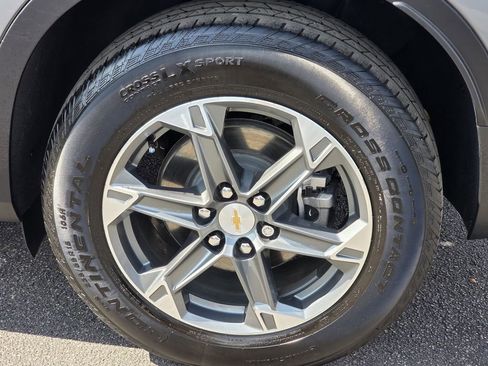 Used 2025 Chevrolet Blazer LT image 25