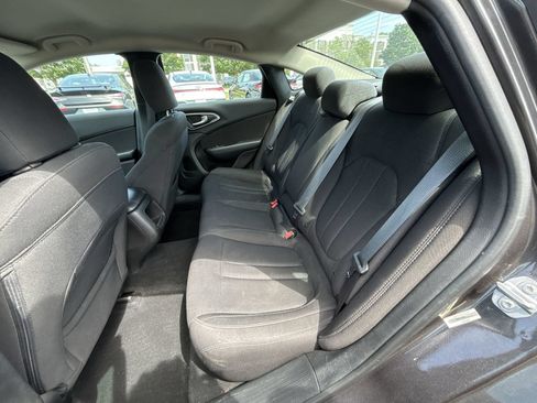 Used 2017 Chrysler 200 LX FWD image 21