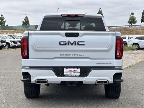 New 2026 GMC Sierra 1500 Denali Ultimate AWD/4WD image 4