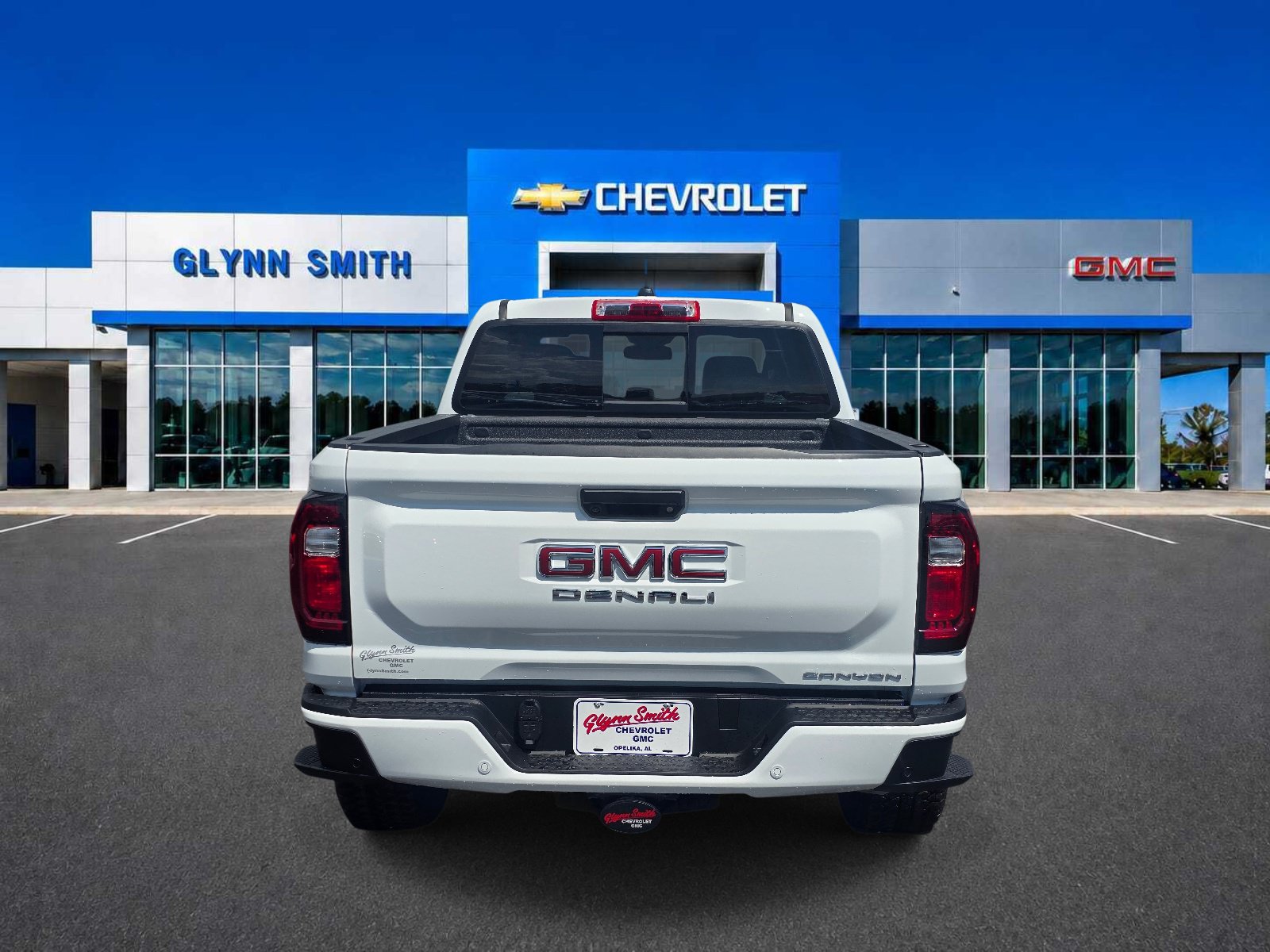 New 2026 GMC Canyon Denali AWD/4WD image 7