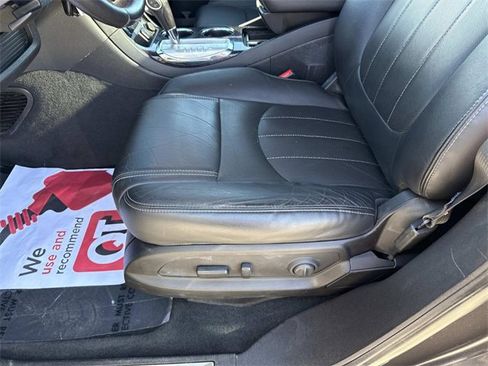 Used 2016 Buick Enclave Leather image 12