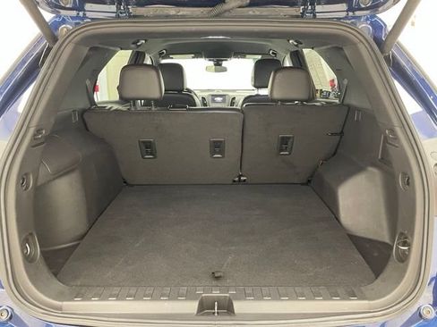 Used 2023 Chevrolet Equinox RS AWD/4WD image 14