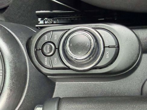 Used 2024 MINI Cooper S FWD image 16