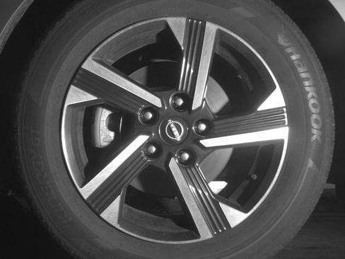 Used 2025 Nissan Sentra SV image 12