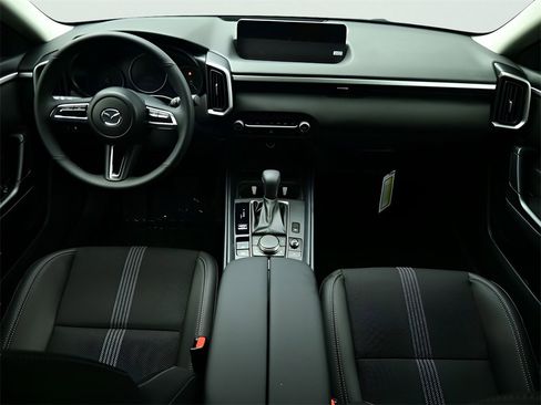 Certified 2025 MAZDA CX-50 2.5 Hybrid w/ Preferred Pkg image 4