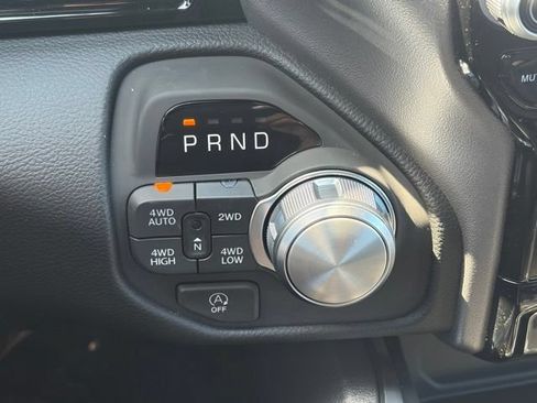 New 2026 RAM 1500 Laramie AWD/4WD image 25