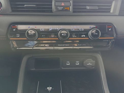 Certified 2026 Honda Pilot TrailSport image 15