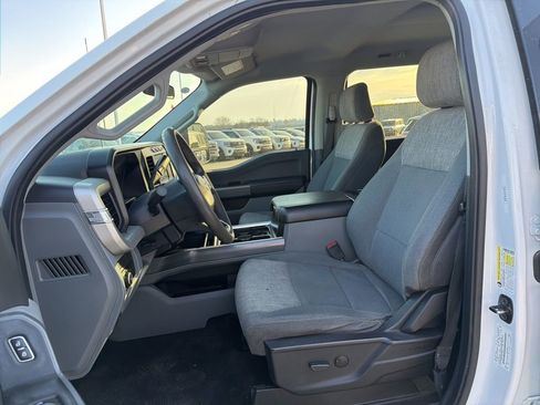 Used 2024 Ford F250 XLT w/ FX4 Off-Road Package AWD/4WD image 14