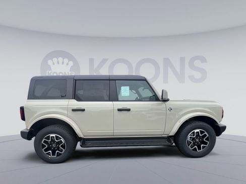 New 2026 Ford Bronco Outer Banks AWD/4WD image 12