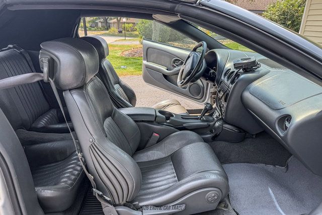 Used 1997 Pontiac Firebird Trans Am RWD image 36