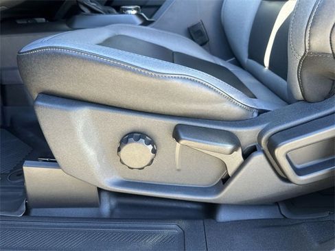 Used 2024 Ford Bronco Big Bend image 12