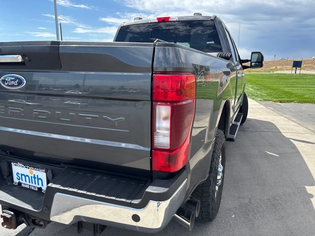 Used 2020 Ford F350 Lariat w/ Chrome Package AWD/4WD image 27