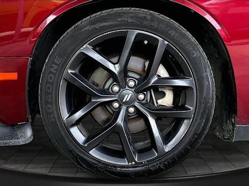 Used 2022 Dodge Challenger GT w/ Blacktop Package RWD image 30